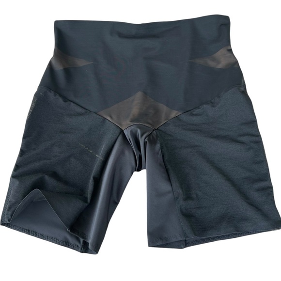 HONEYLOVE SuperPower Mid-Waist Mid-Thigh Black Shaping Short SPST00007 Plus 1X - Picture 4 of 9